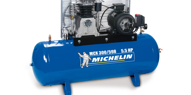 Compresora de piston 5.5HP – MICHELIN